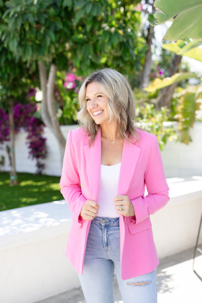 branding session, california brand photographer, women's posing, brand photographer near me, women's fashion, what to wear, pink blazer