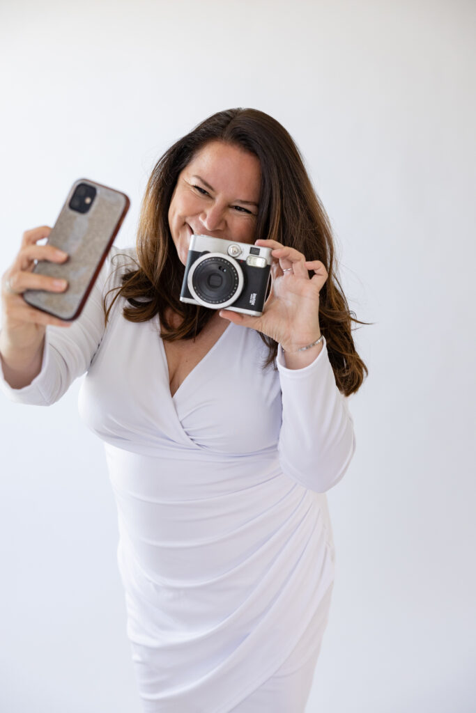 white backdrop, white background, branding session on white, studio white seamless paper, brand photo shoot, posing tips