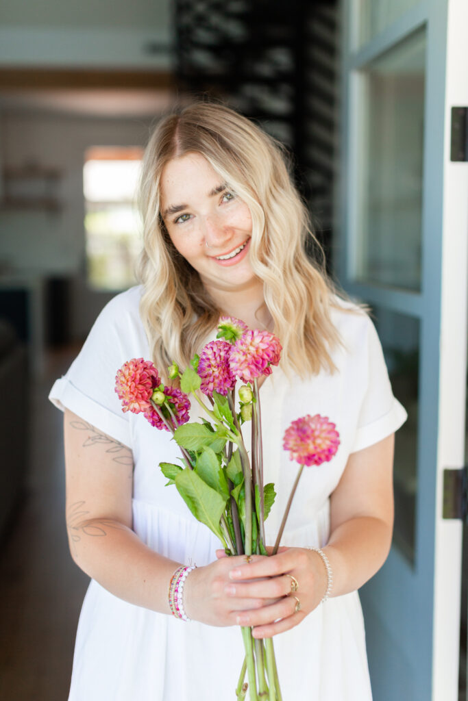 Arizona Branding Photographer, Bright and Joyful Branding Session, Arizona Hairstylist, Arizona Hair Brand Photos