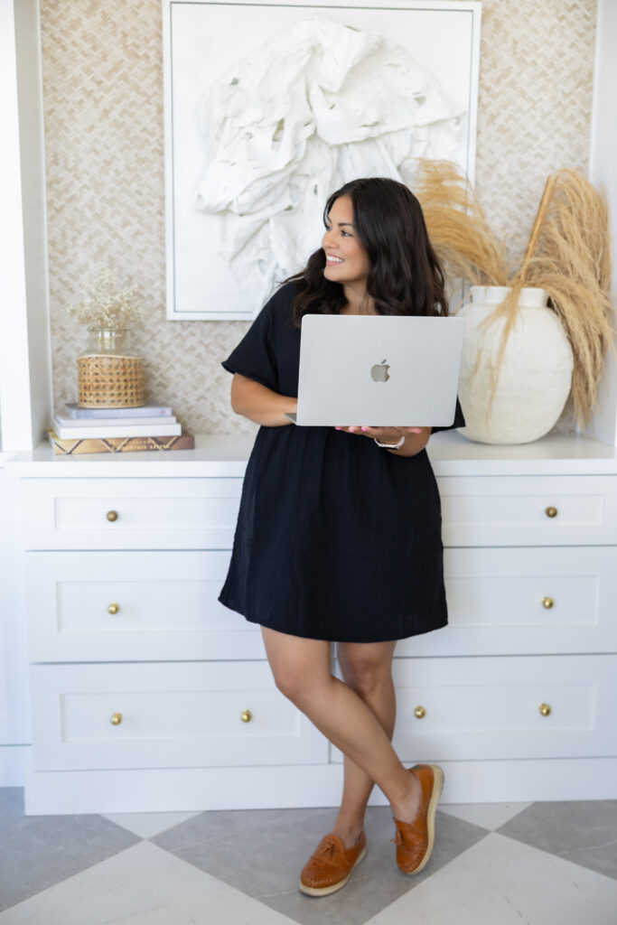 Arizona Branding Photographer, Connecting Small Business Owners, belonging in business, coaching for entrepreneurs, small business connection